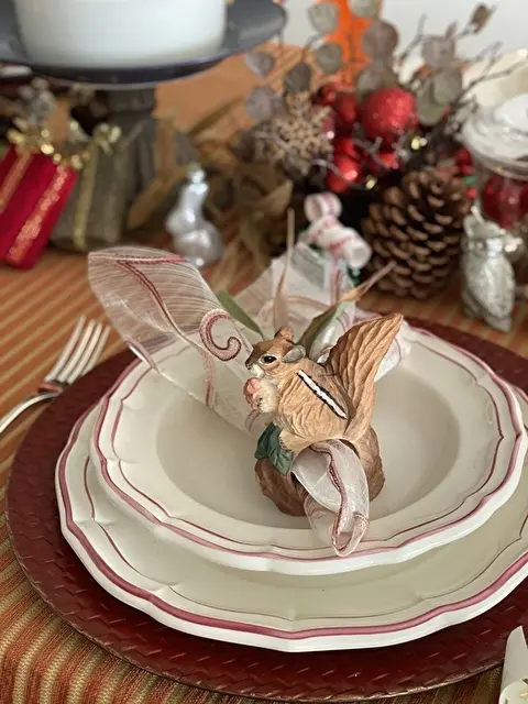 2021年は誕生200周年目のフランス　ジアンのプレート