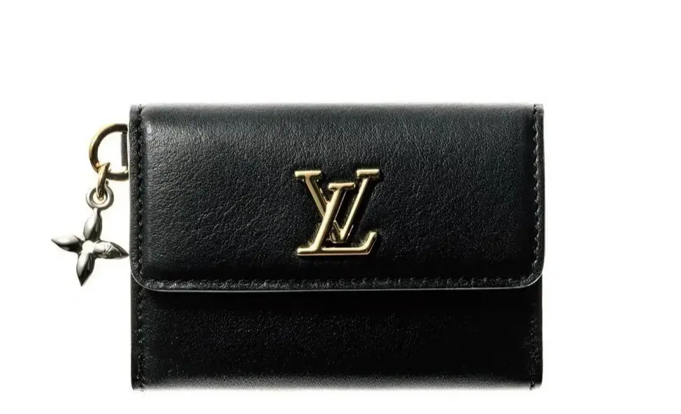 2026年の始まりに買うならこれ！エルメス、シャネル…運気が上がる財布32選