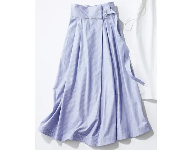 エイトンのフレアスカート