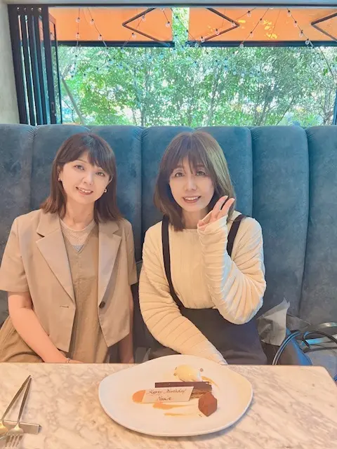 ベージュのオールインワンで表参道ランチ♡の画像_4