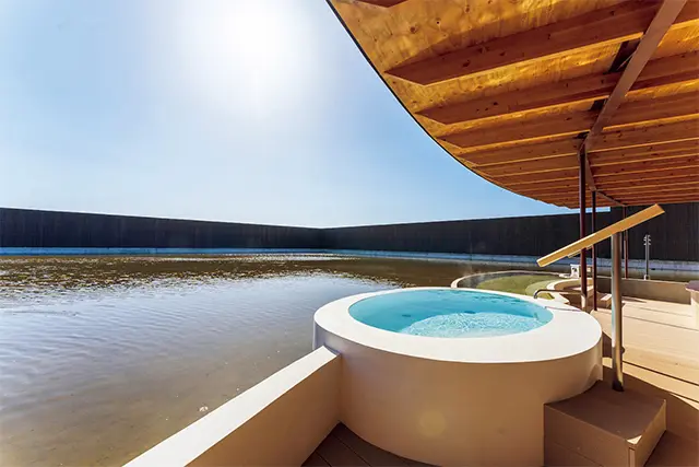 同じく「月白の湯」の水風呂。