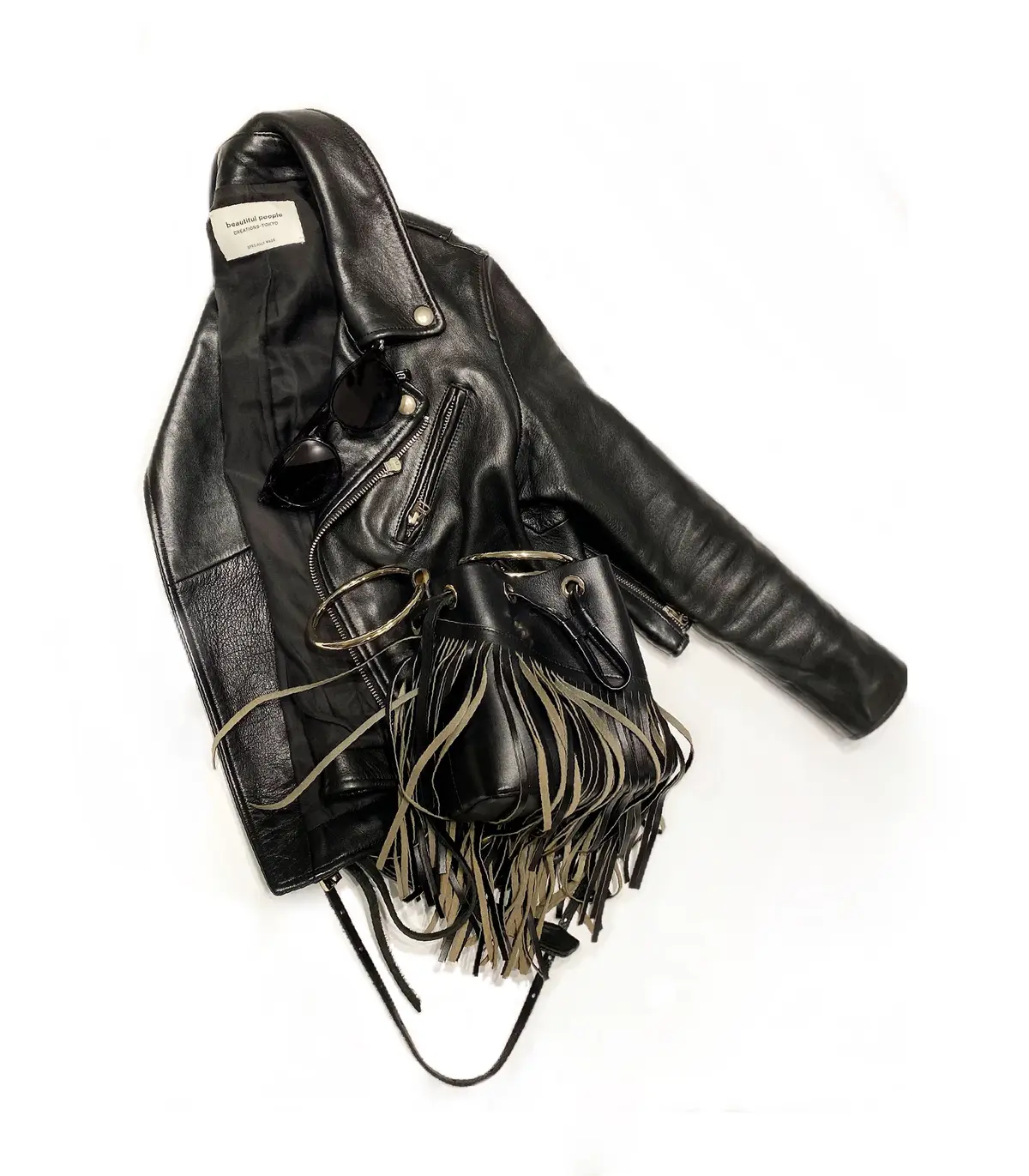 ライダースで大人カジュアルの画像_6