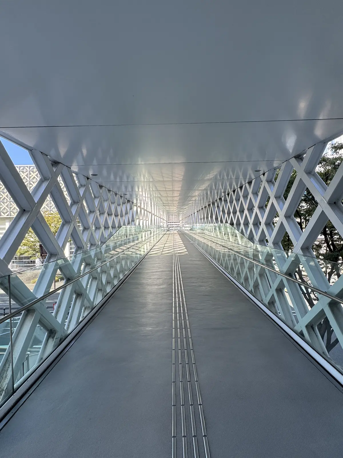 【建築探訪】坂 茂氏設計「大分県美術館」の画像_3