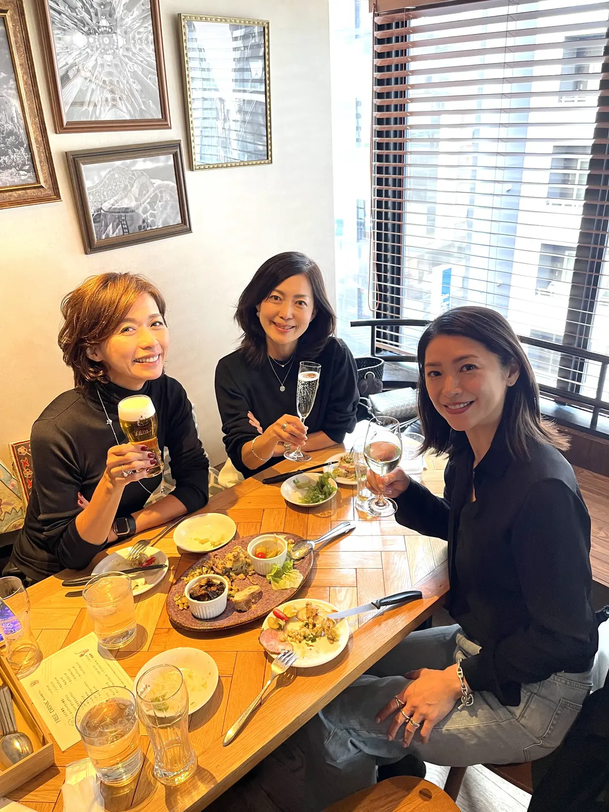 秋のモノトーンで華組ランチの画像_1