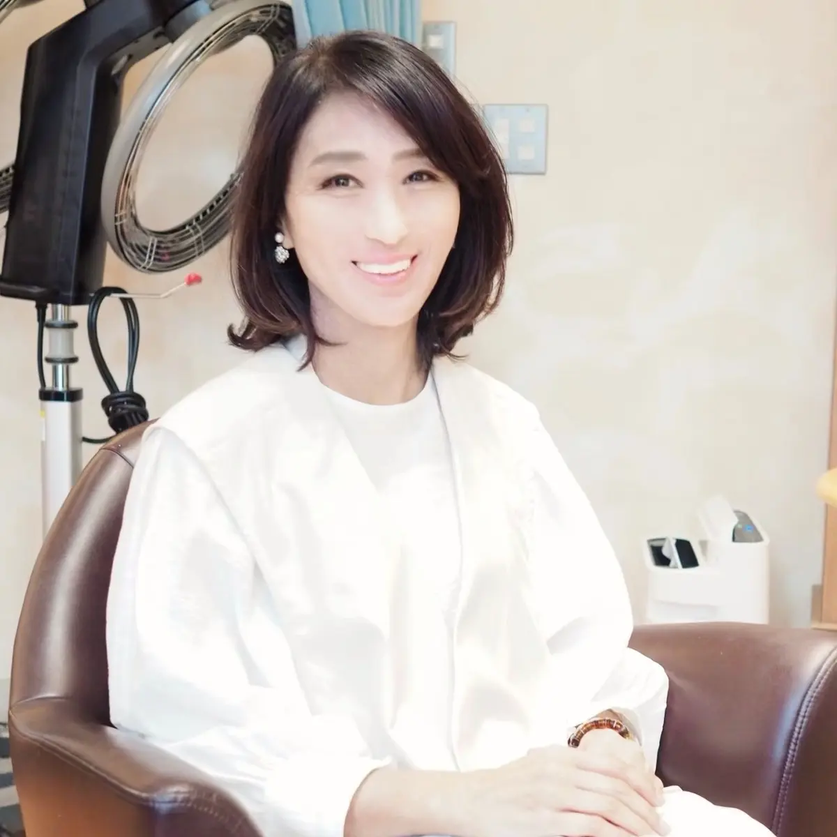 大人ミディアムボブにヘアチェンジの画像_3