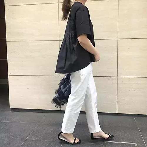 【50代 ファッション】気温34度！猛暑の画像_35