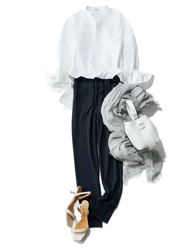 ロゥタスのゆるパンツコーデ