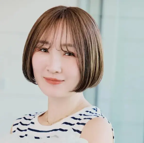 【50代におすすめ・冬のボブヘアスタイル60選】おばさんぽくない！ふんわりボリュームが叶う髪型