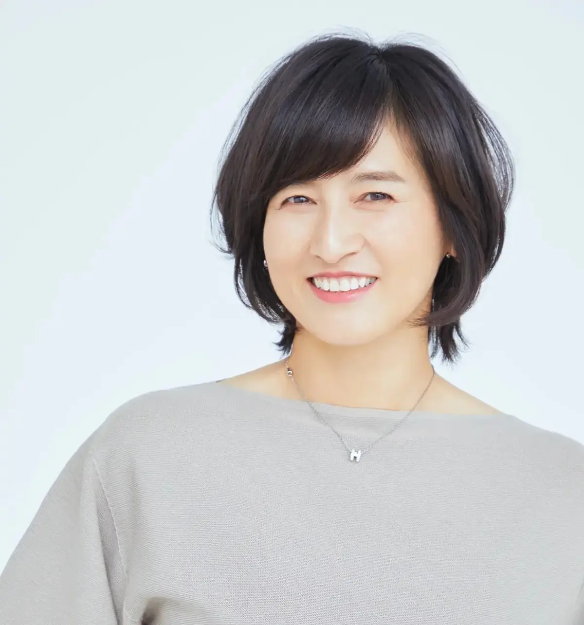 優しい女性に見える「ふんわりシルエット」