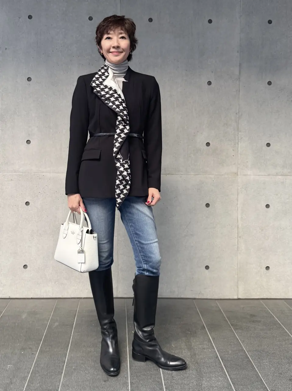 華組　細谷奈弓さん　スカーフコーデ