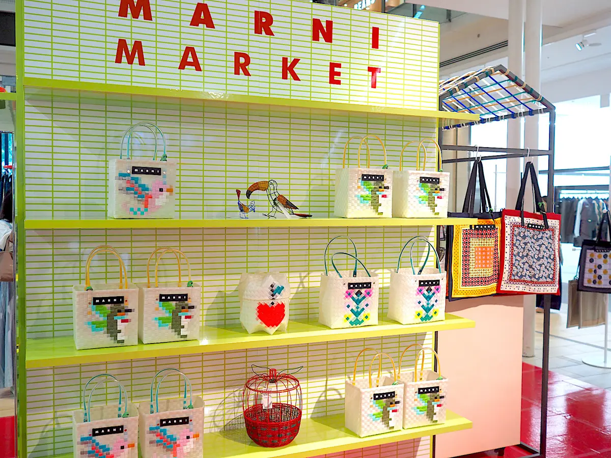 フラワーズ ミニバスケットバッグ　29,700円