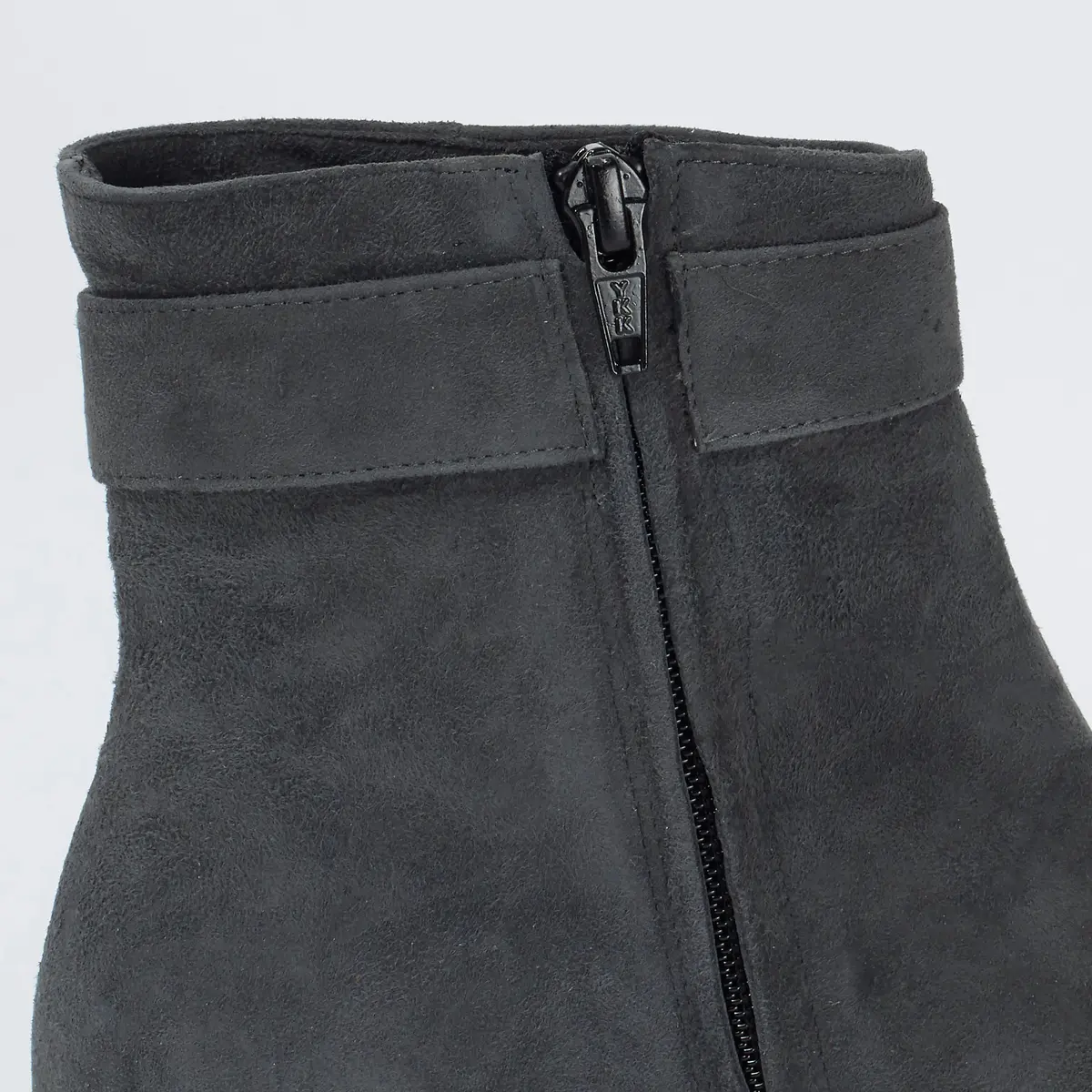 年末のお出かけに最適！富岡佳子さんがまとの画像_5