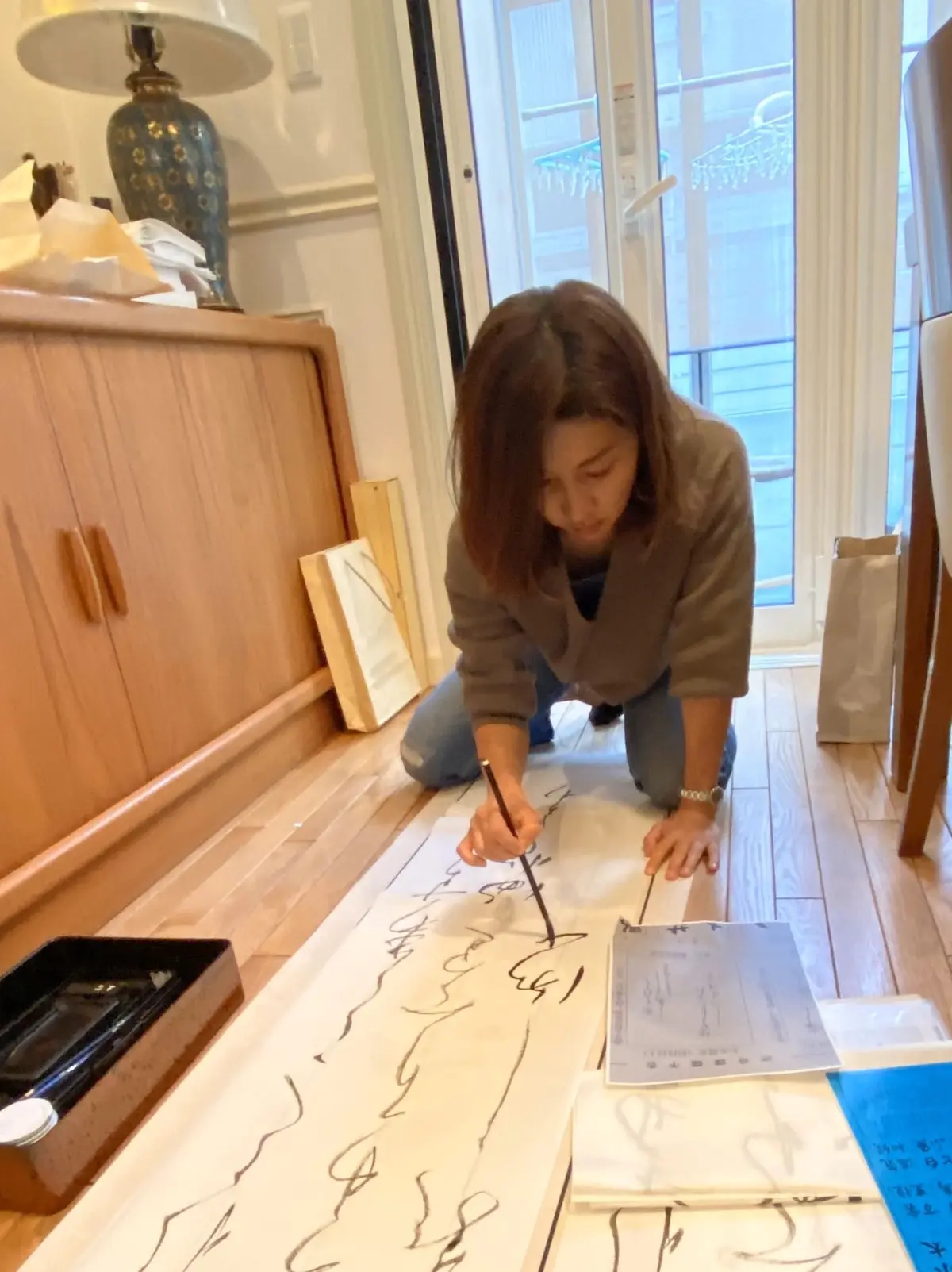 趣味の書道をしたり