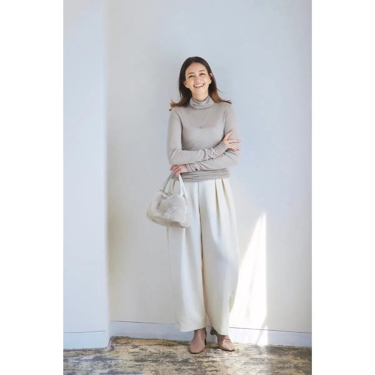 【気温別コーデカタログ 気温15℃〜25℃】10月、11月は何を着る？40代・50代におすすめの秋コーデ集