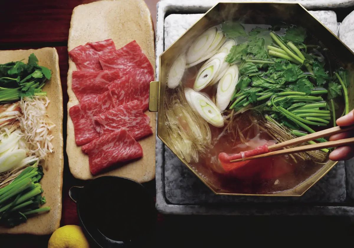 牛肉と香り野菜のしゃぶしゃぶ　神楽坂『石かわ』