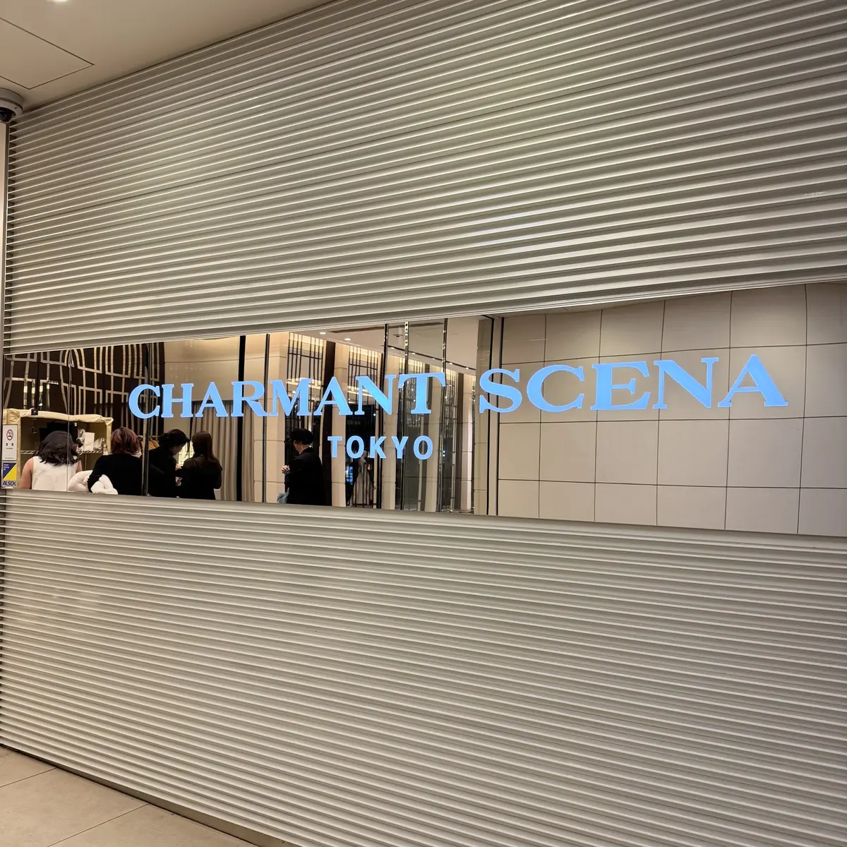 コサージュをアクセントにéclat主催のの画像_2