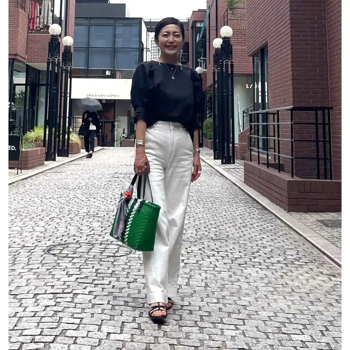 【50代愛用のGUシューズ5選】高見え必至！夏の足もとに華やかさと抜け感をプラス