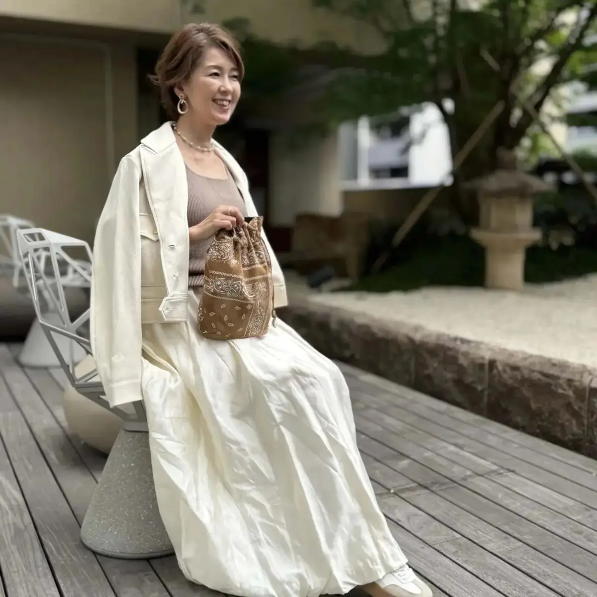 【おしゃれな50代愛用のバッグ6選】持つだけで気分上がる！バッグ選びも秋のおしゃれのポイントに！