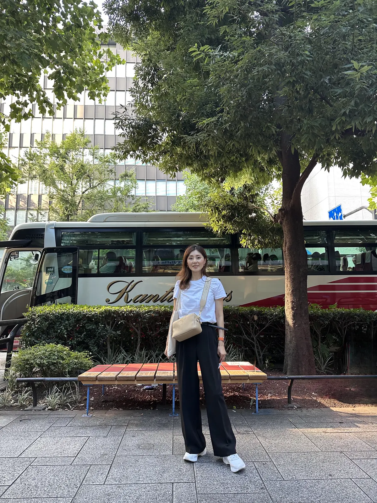 親子三代で行くはとバスツアーと真夏の高尾の画像_1