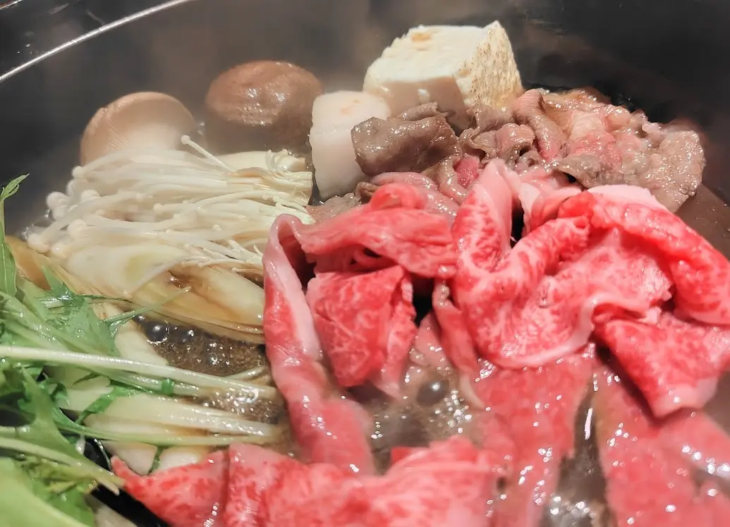 万能ブラックワンピースで　よーじやPOPの画像_2