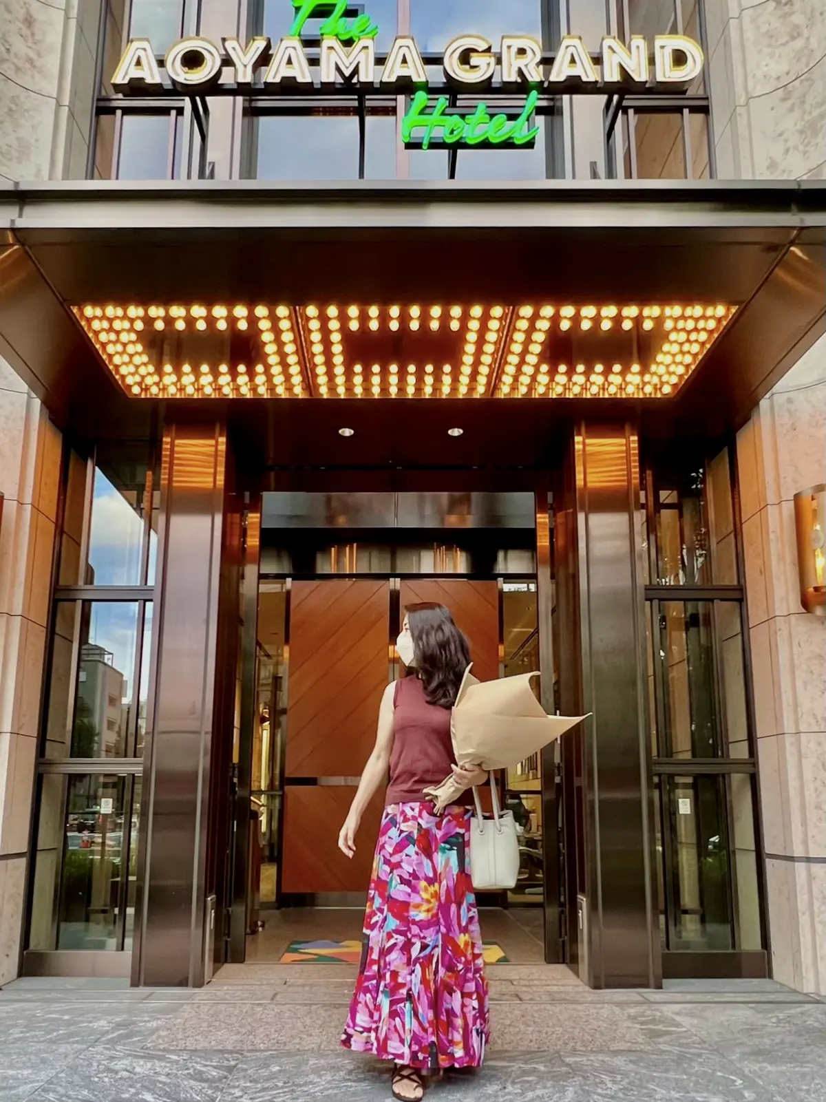 外苑前にある「The AOYAMA GRAND Hotel」入口