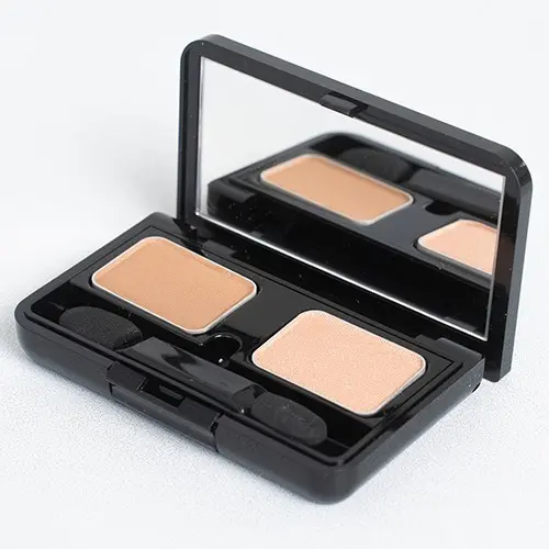 OurAge×Webエクラ　レイクリスタル  3Dメイクシャドウ  ￥3,850／Crystalline（クリスタリン）