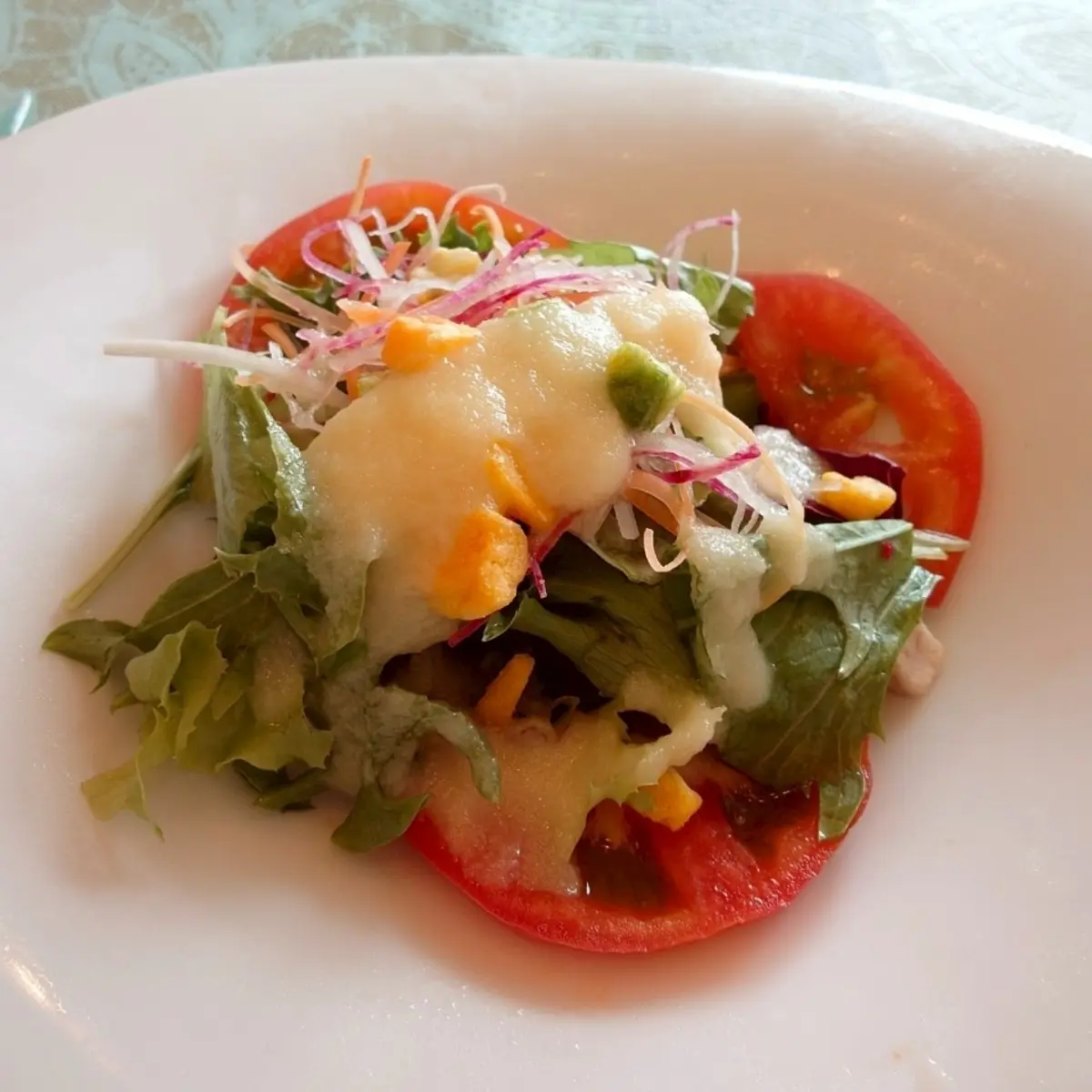 湖畔の洋館　かたくらシルクホテル