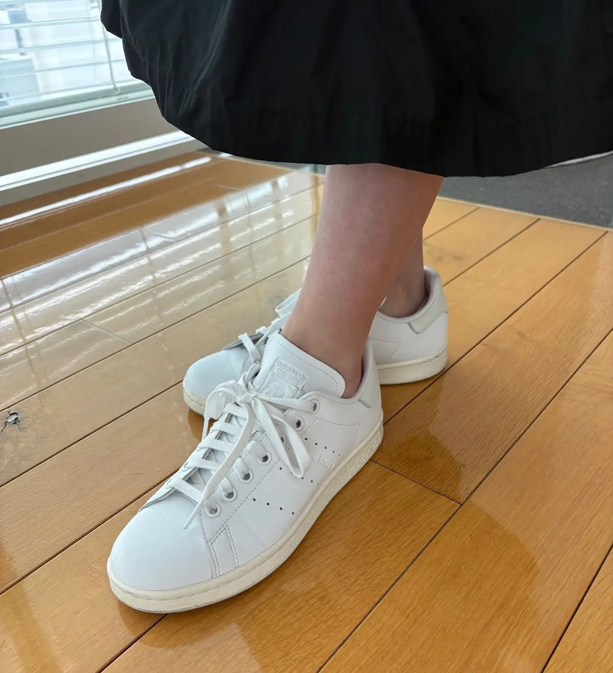 アディダス オリジナルスの「スタンスミス」