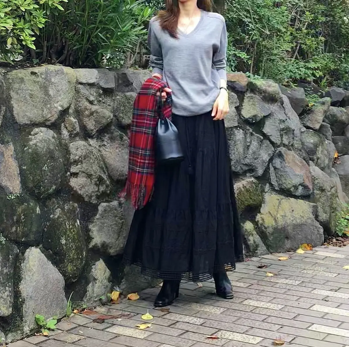 レーススカート＋ゆったりトップスで、日本の画像_4
