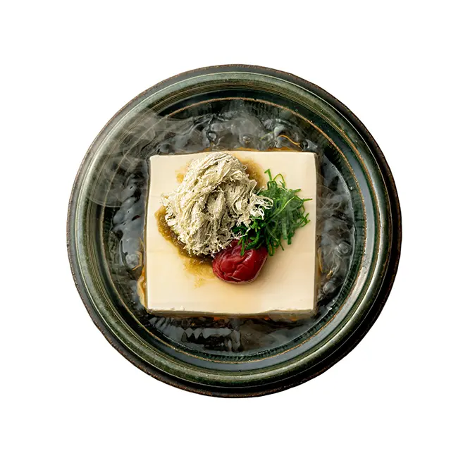 豆腐丸ごと一丁使った「だし豆腐」