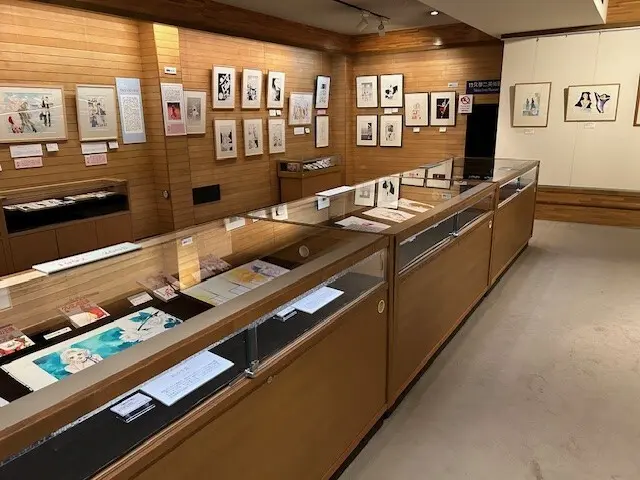 東京・弥生美術館で開催中の槇村さとる展 展示会場