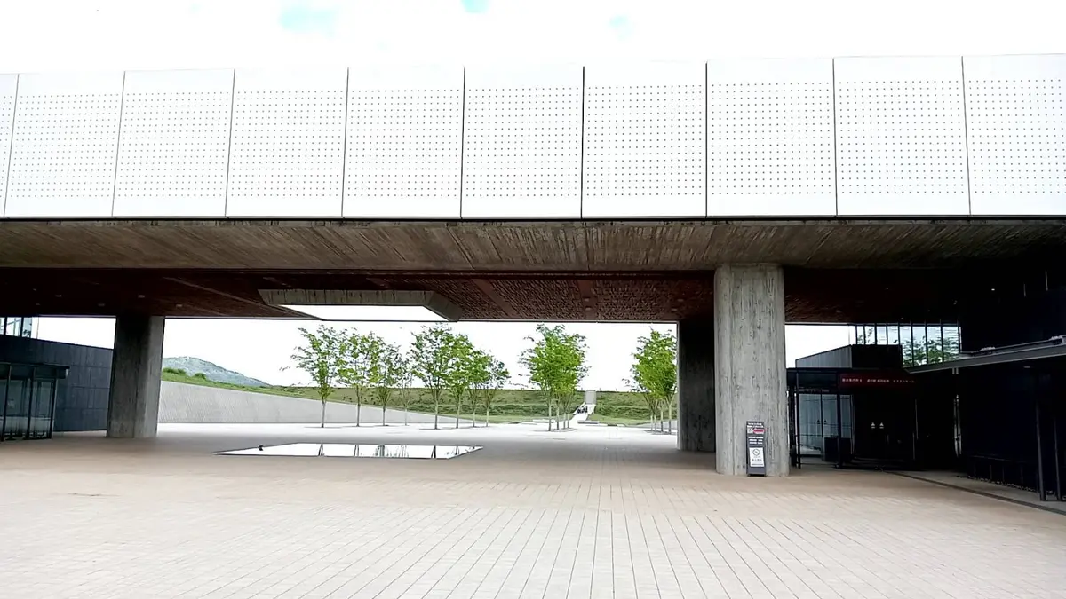 津波復興祈念公園入口