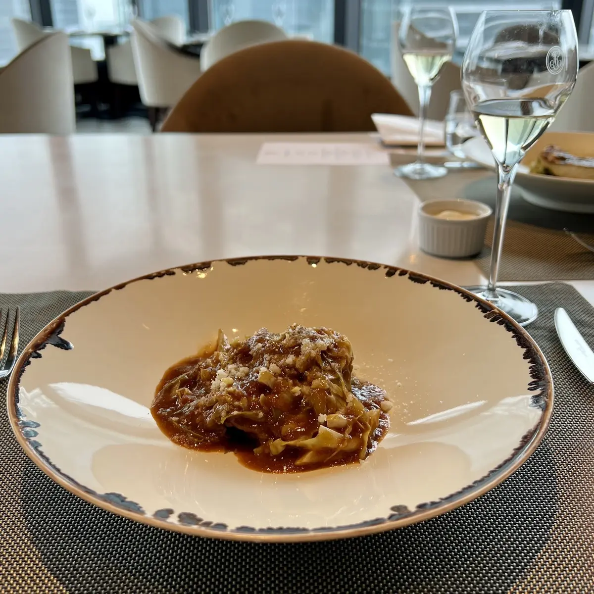 丸の内ビルディング36階　フレンチレストラン　「BREEZE OF TOKYO 」ランチのメイン