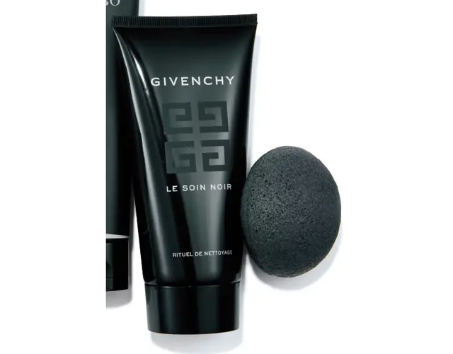 パルファム ジバンシイのソワン ノワール リチュアル ネトワイヤージュ