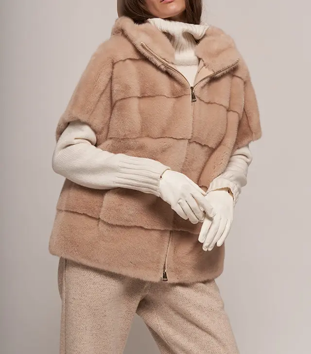 ミンクフード付きジレ（ベージュ） 