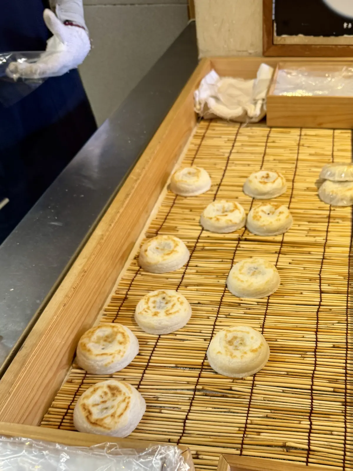 太宰府天満宮　梅ヶ枝餅　きくち