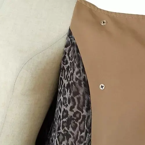 【50代 ファッション】さっと羽織れてサの画像_14