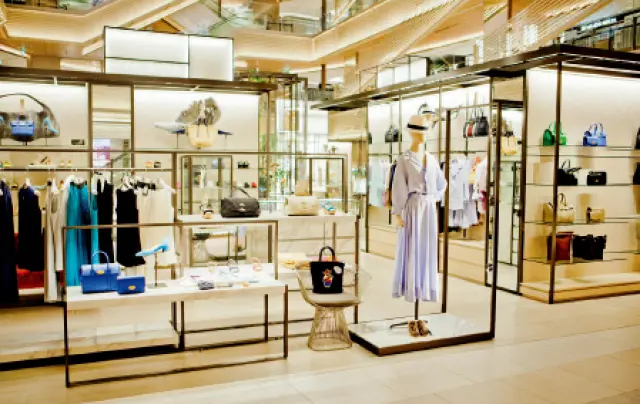 シジェーム ギンザ