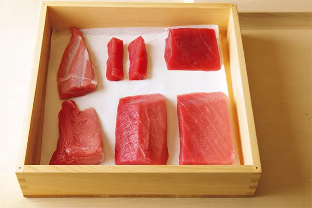 マグロは国産本マグロの老舗仲卸「石 司」から仕入れている