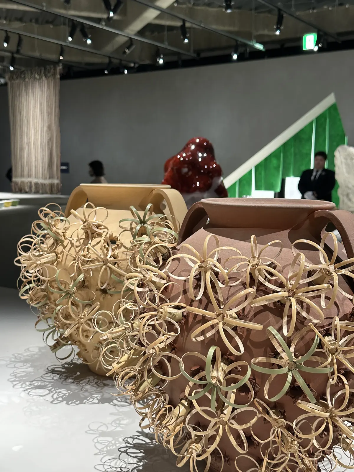 【LOEWE】の魅力が詰まったクラフテッの画像_4