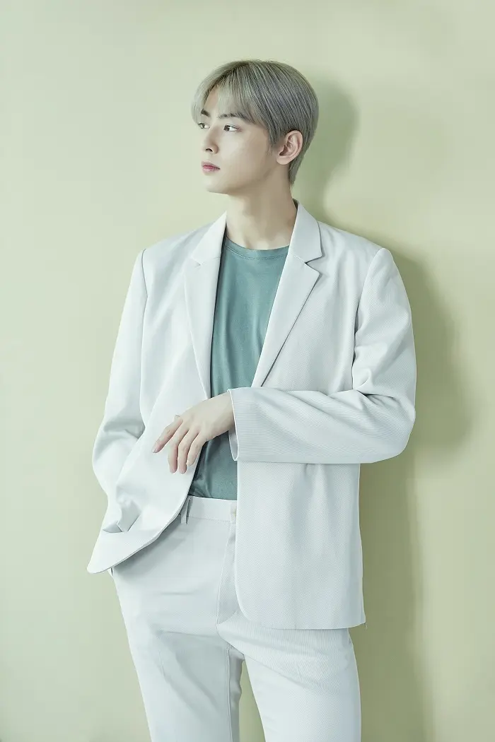 チャウヌ (ASTRO) 写真2