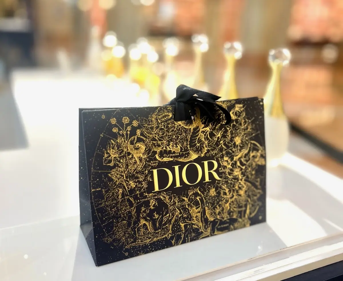 DIOR