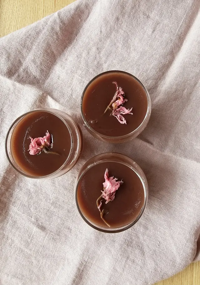 桜の和菓子の画像_1