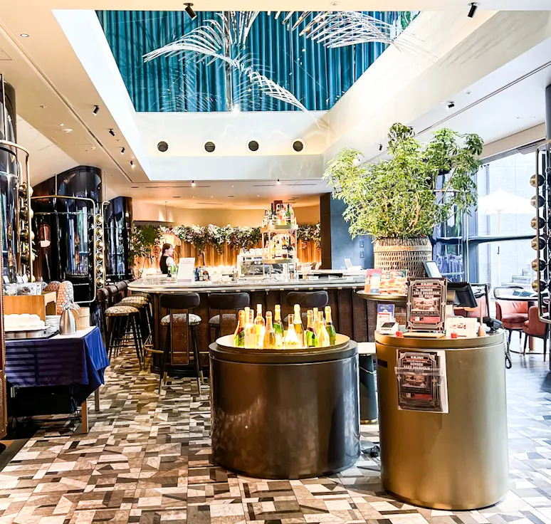 【Jカラオケ部】部活前のホテルランチ@メの画像_2