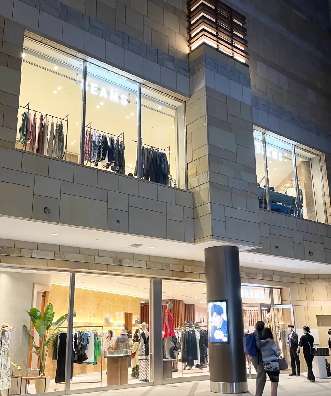 ビームス六本木ヒルズ入口