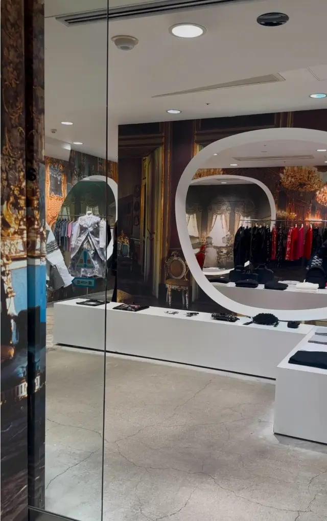 春夏も楽しめる大人ワンピースコーデ。の画像_2