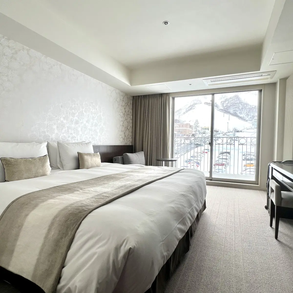 ニセコのヒラフにあるホテル「シャレーアイビー」の部屋