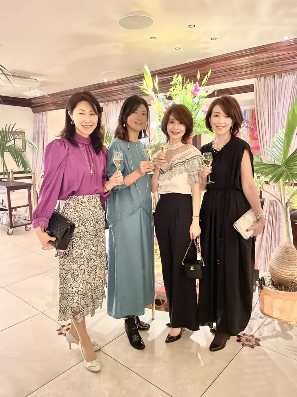 銀座シャンパンバーのパーティへ。の画像_1