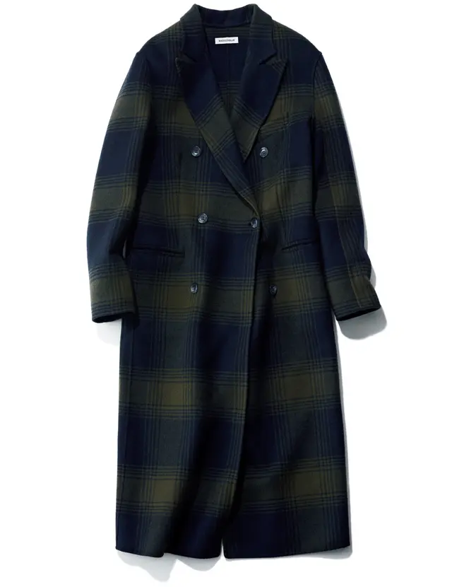マディソンブルーの大人チェックチェスターコート
