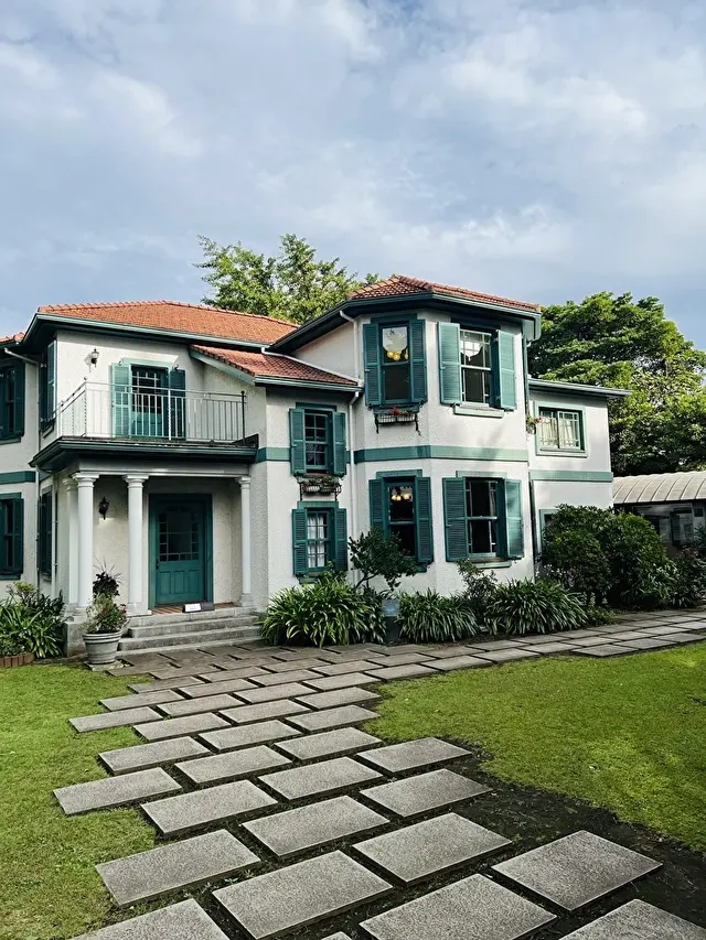 ブラフ18番館(横浜市認定歴史的建造物)